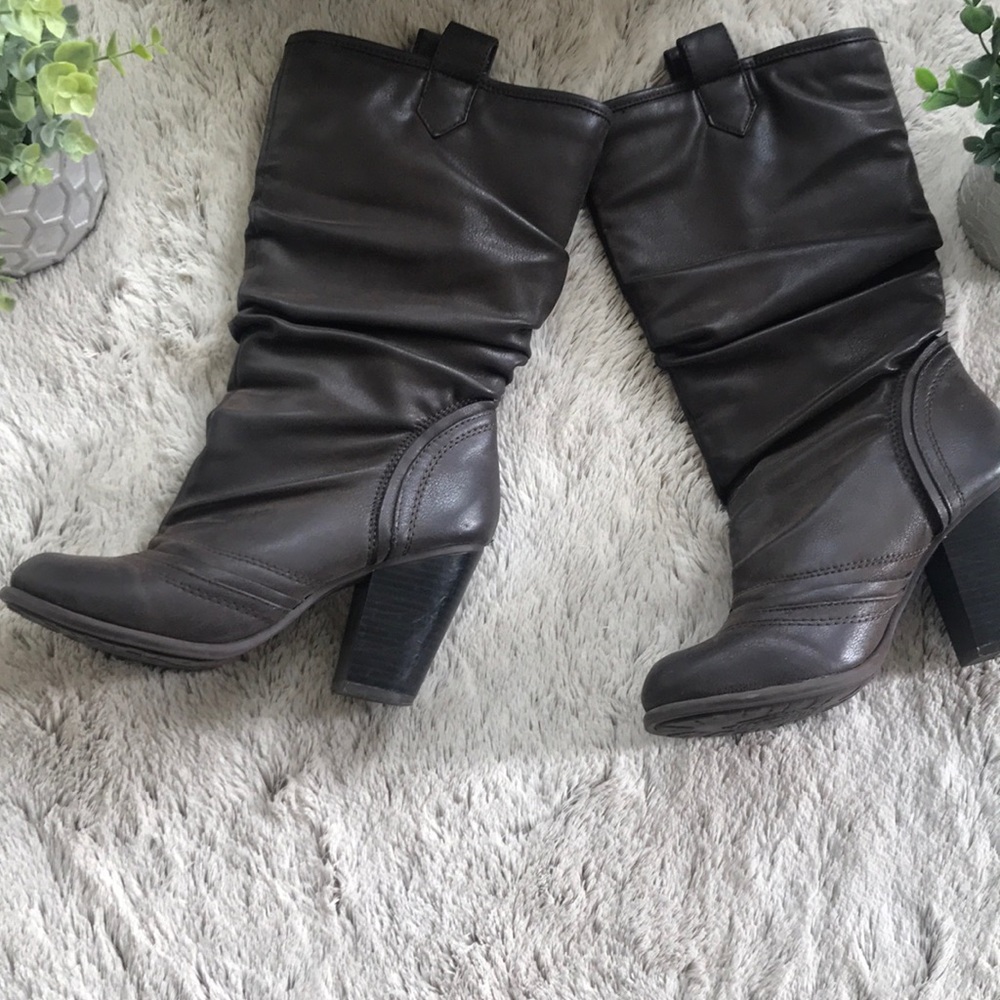 Rocket Dog Brown Boots